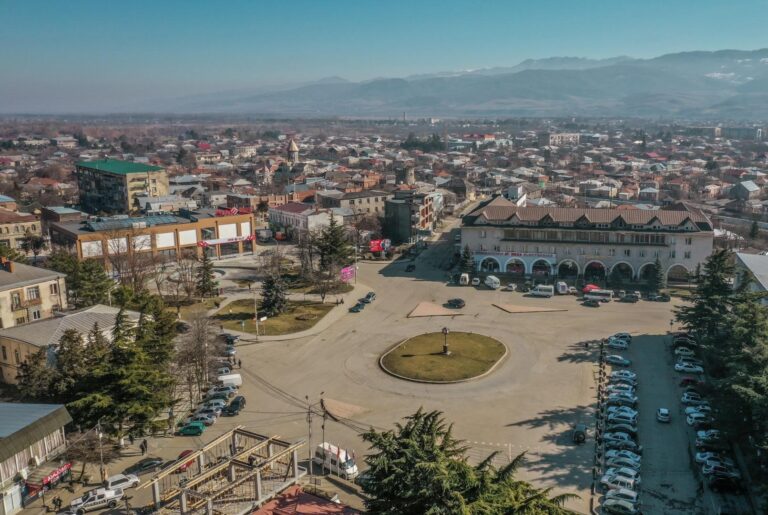 ხაშურის მერიის “რჩეული მიმწოდებლები”, რომლებმაც ბიუჯეტიდან 37 მლნ მიიღეს